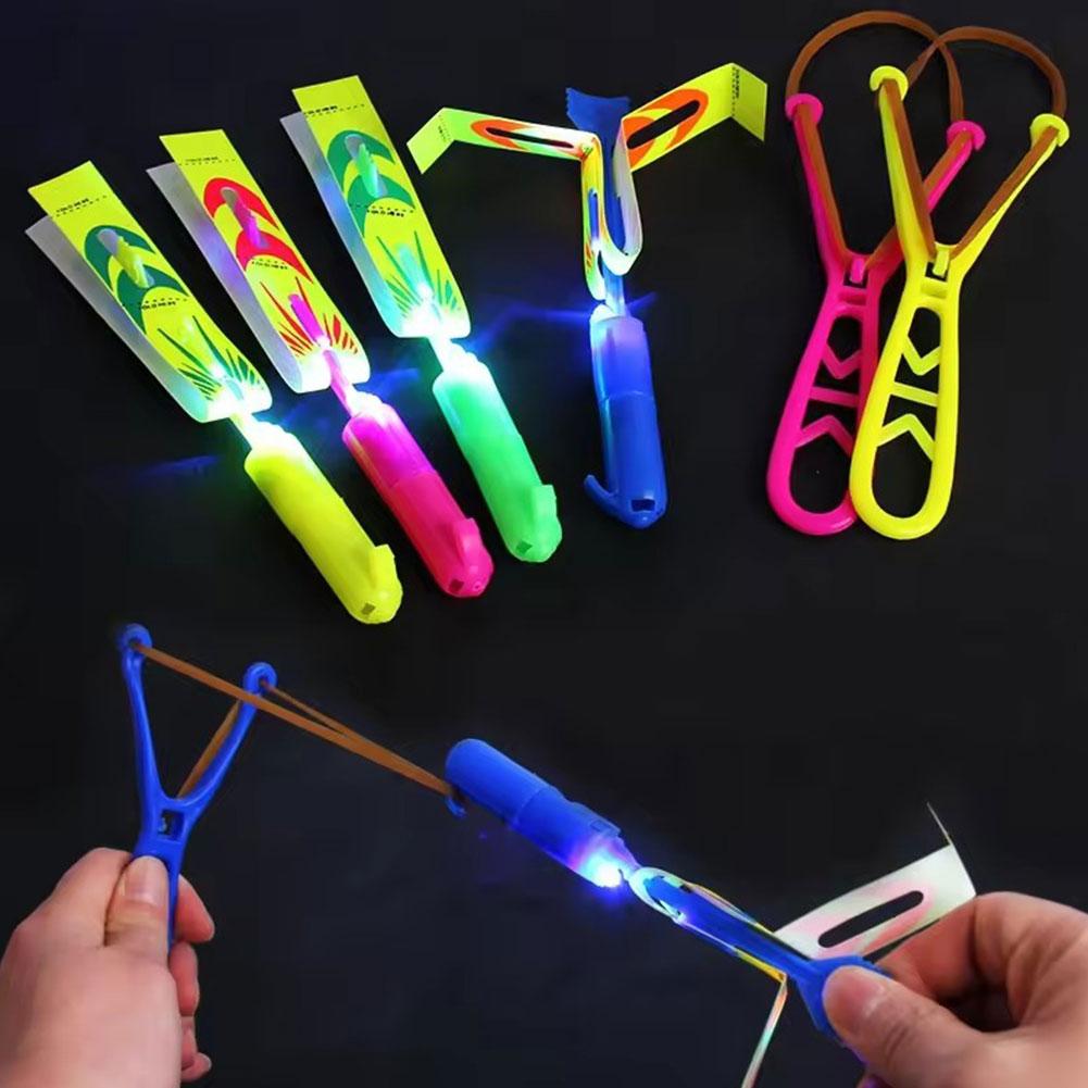 LED 라이트업 프로펠러 비행 장난감 슬링샷 발사기 휘 - Outdoor Hunting Products 리뷰 및 가격